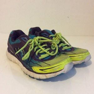 Fila Women's running shoes 9 purple blue yellow